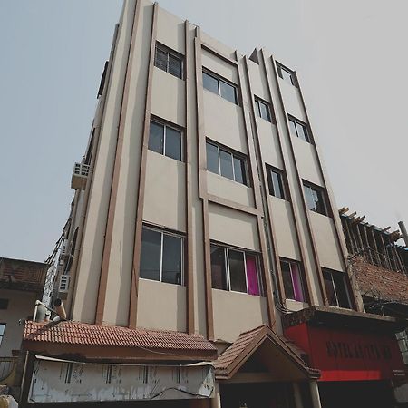 Collection O Aditya Inn Jamshedpur Exterior foto